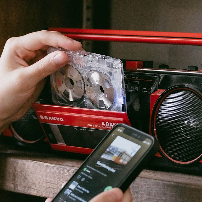Ce lecteur de cassette audio est aussi une enceinte Bluetooth